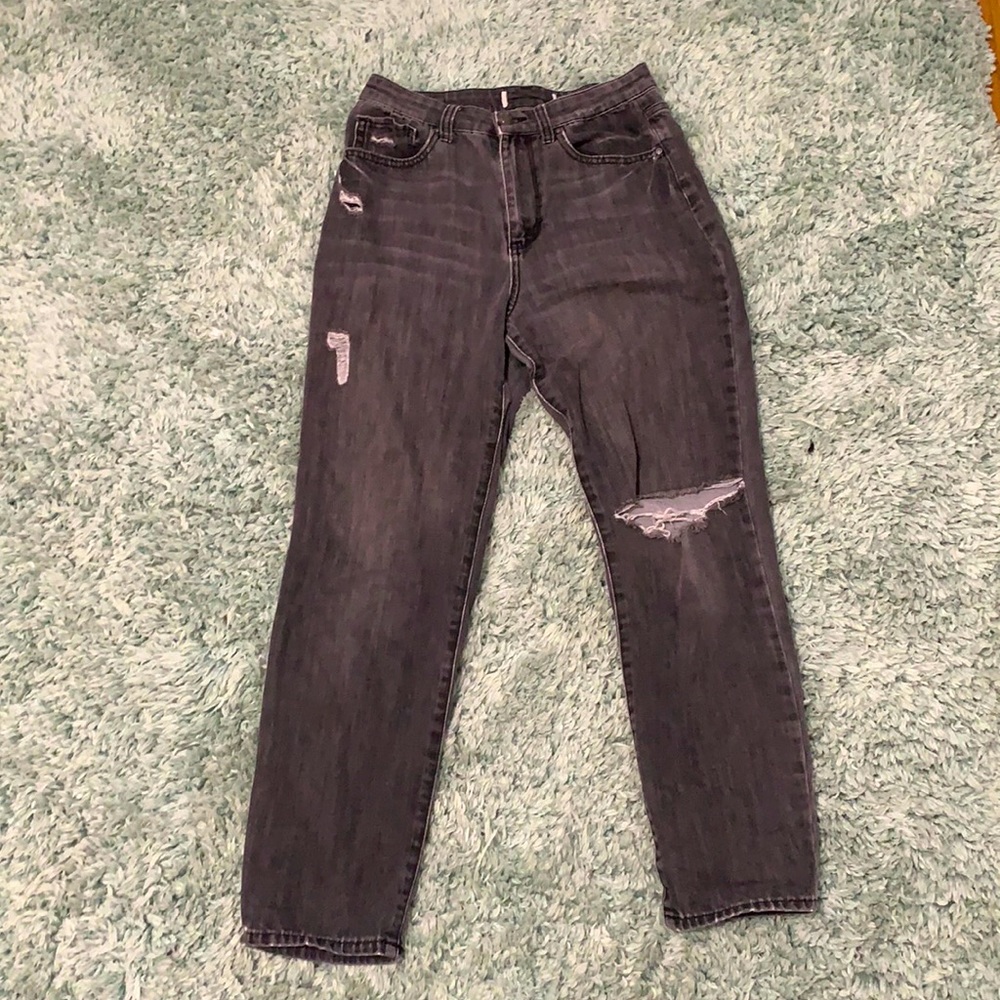 Black pants mom jeans high-rise with rips